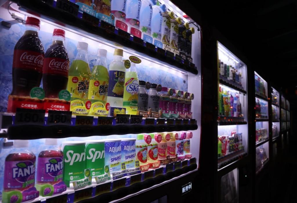 Why Lunch Vending Machines in Staff Breakrooms Are&nbsp;Essential