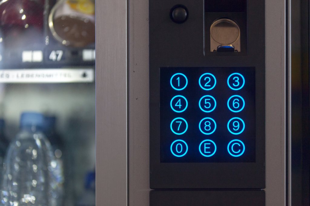 Vending Machine Cost Guide 2025